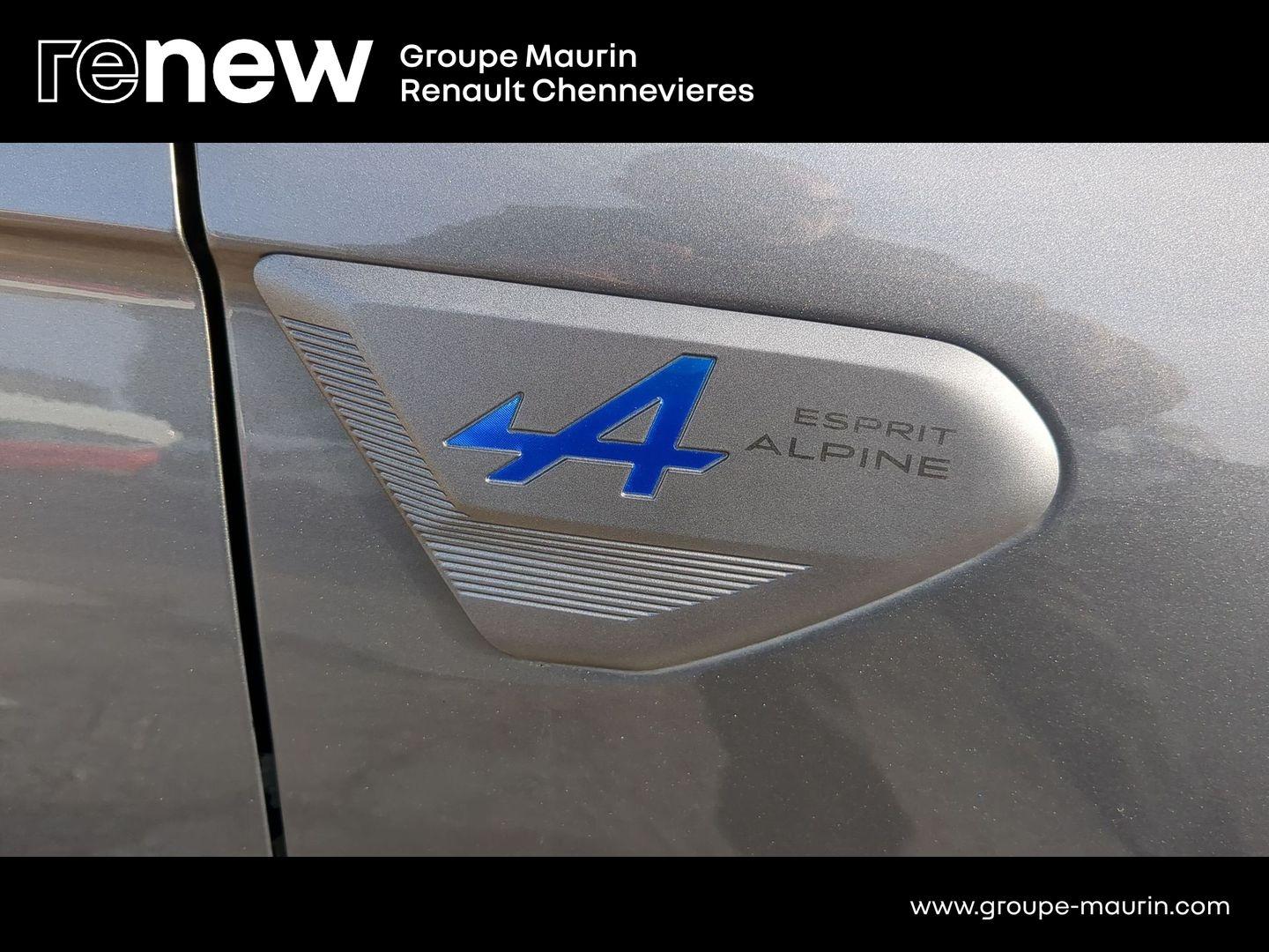 RENAULT Clio 1.0 TCe 90ch esprit Alpine - 25 - Photo 9