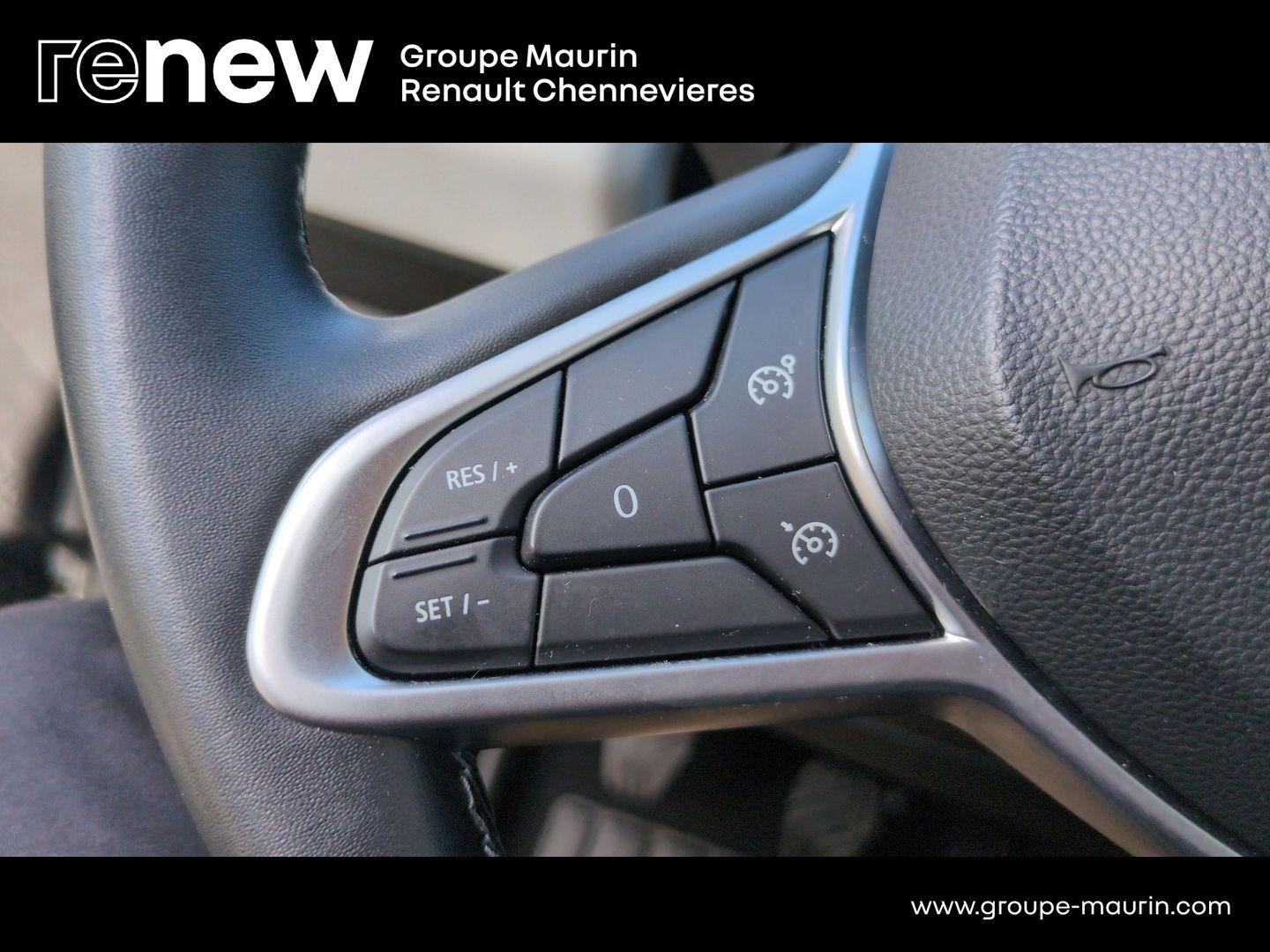 RENAULT Clio 1.0 TCe 90ch Evolution - Photo 21