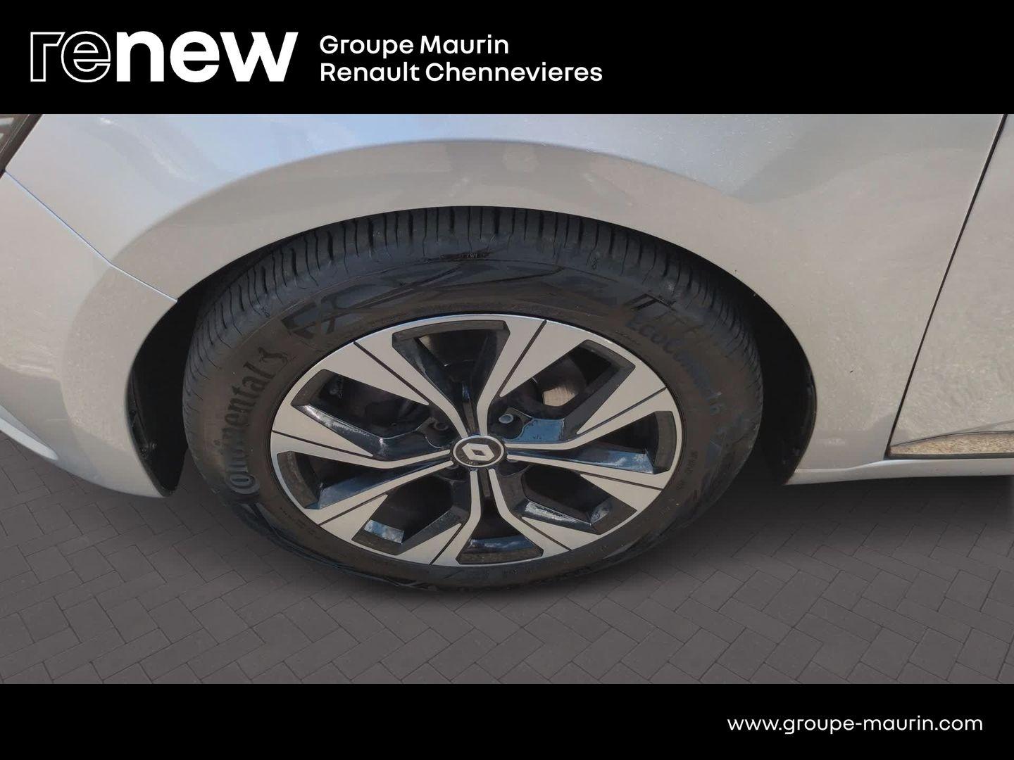 RENAULT Clio 1.0 TCe 90ch Evolution - Photo 28