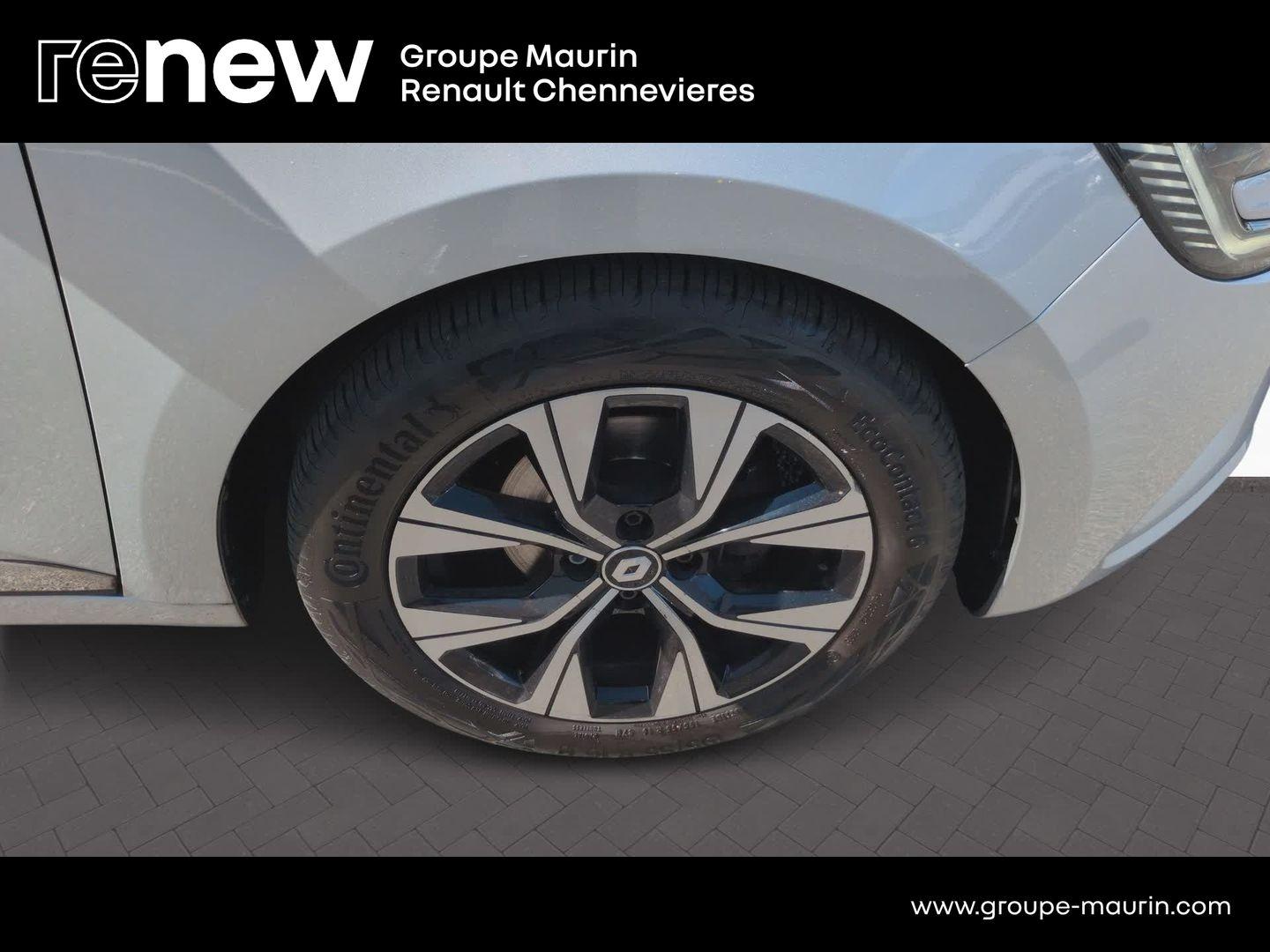 RENAULT Clio 1.0 TCe 90ch Evolution - Photo 31