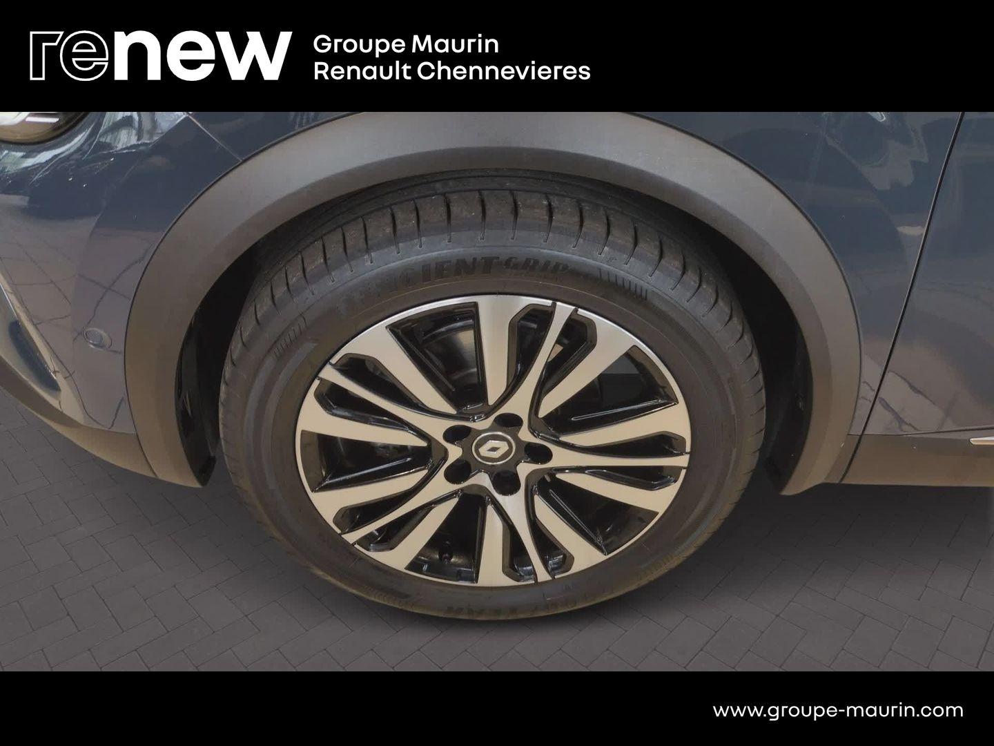 RENAULT Captur 1.6 E-Tech hybride 145ch Iconic - Photo 29