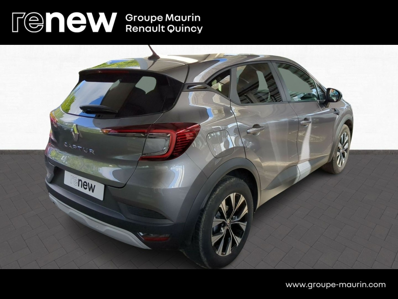 RENAULT Captur d’occasion à vendre à QUINCY-SOUS-SÉNART chez GGF - SAVY (Photo 4)