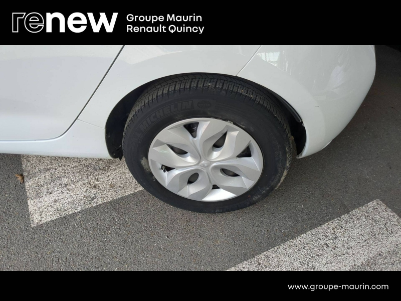 RENAULT Zoe d’occasion à vendre à QUINCY-SOUS-SÉNART chez GGF - SAVY (Photo 9)