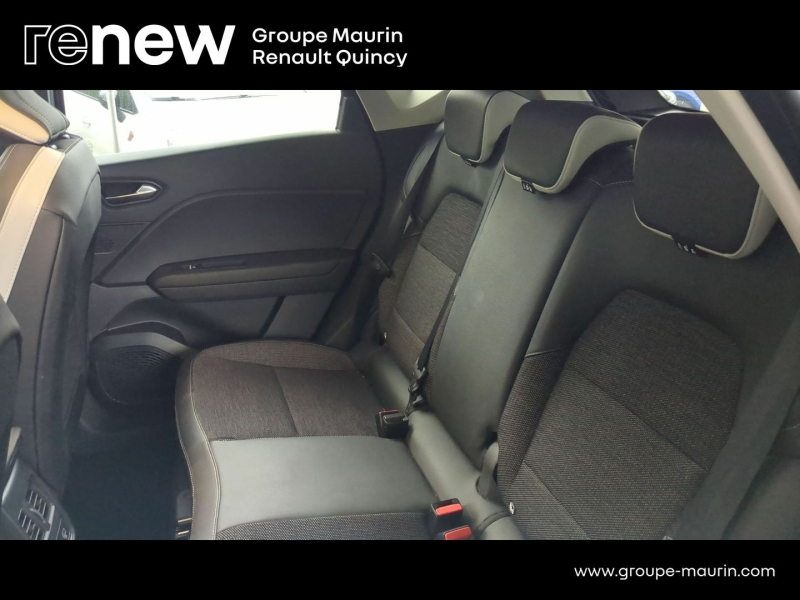 RENAULT Captur d’occasion à vendre à QUINCY-SOUS-SÉNART chez GGF - SAVY (Photo 11)