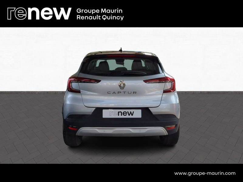 RENAULT Captur d’occasion à vendre à QUINCY-SOUS-SÉNART chez GGF - SAVY (Photo 5)