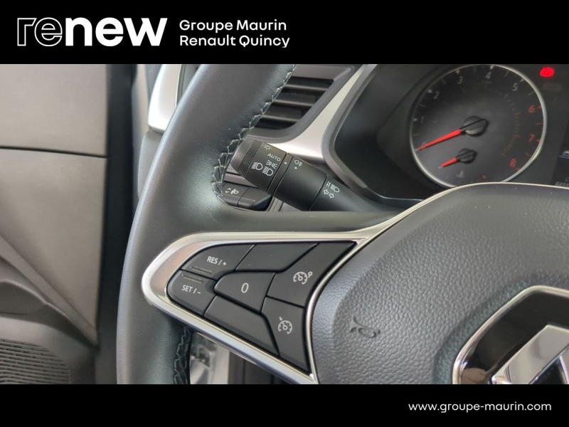 RENAULT Captur d’occasion à vendre à QUINCY-SOUS-SÉNART chez GGF - SAVY (Photo 15)