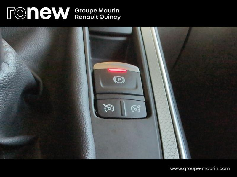 RENAULT Scenic d’occasion à vendre à QUINCY-SOUS-SÉNART chez GGF - SAVY (Photo 20)