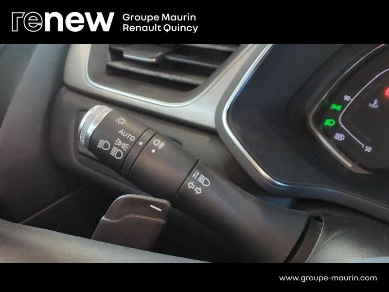 RENAULT Captur d’occasion à vendre à QUINCY-SOUS-SÉNART chez GGF - SAVY (Photo 17)