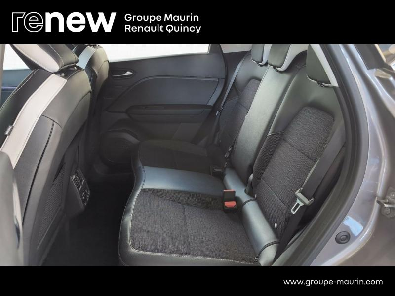 RENAULT Captur d’occasion à vendre à QUINCY-SOUS-SÉNART chez GGF - SAVY (Photo 7)