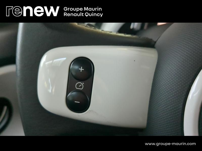 RENAULT Twingo d’occasion à vendre à QUINCY-SOUS-SÉNART chez GGF - SAVY (Photo 13)