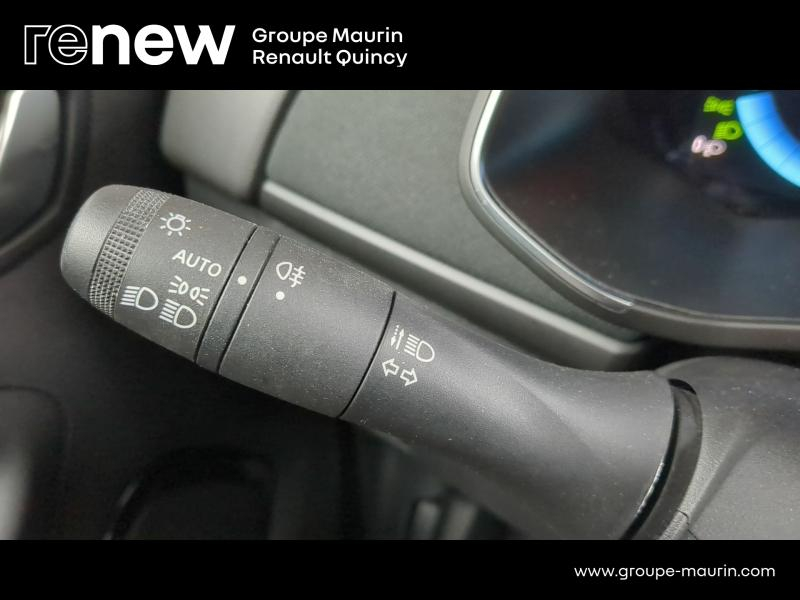RENAULT Zoe d’occasion à vendre à QUINCY-SOUS-SÉNART chez GGF - SAVY (Photo 15)