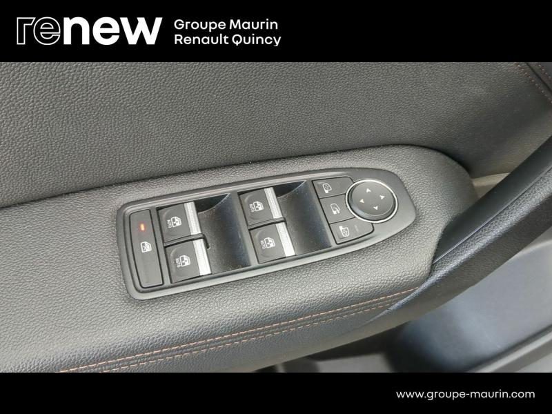 RENAULT Captur d’occasion à vendre à QUINCY-SOUS-SÉNART chez GGF - SAVY (Photo 12)