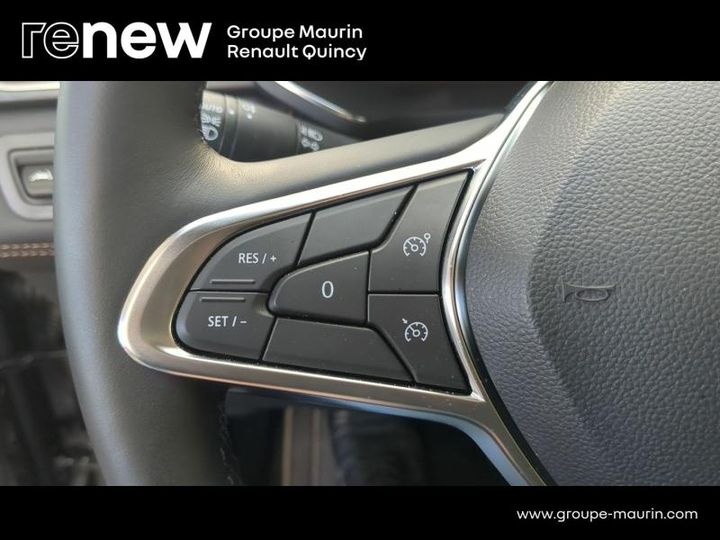 RENAULT Captur d’occasion à vendre à QUINCY-SOUS-SÉNART chez GGF - SAVY (Photo 16)