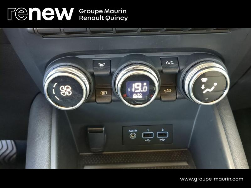 RENAULT Captur d’occasion à vendre à QUINCY-SOUS-SÉNART chez GGF - SAVY (Photo 19)