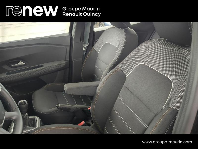 DACIA Sandero d’occasion à vendre à QUINCY-SOUS-SÉNART chez GGF - SAVY (Photo 8)