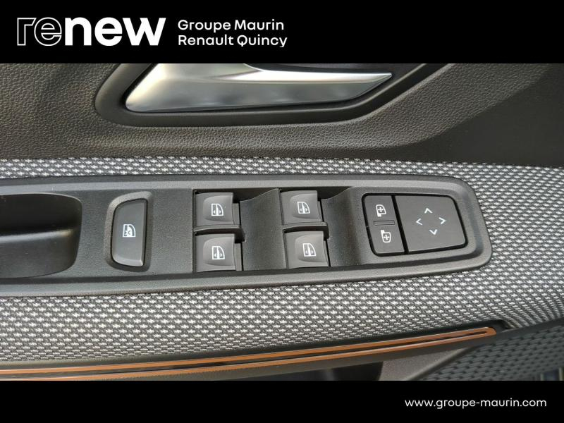 DACIA Sandero d’occasion à vendre à QUINCY-SOUS-SÉNART chez GGF - SAVY (Photo 12)