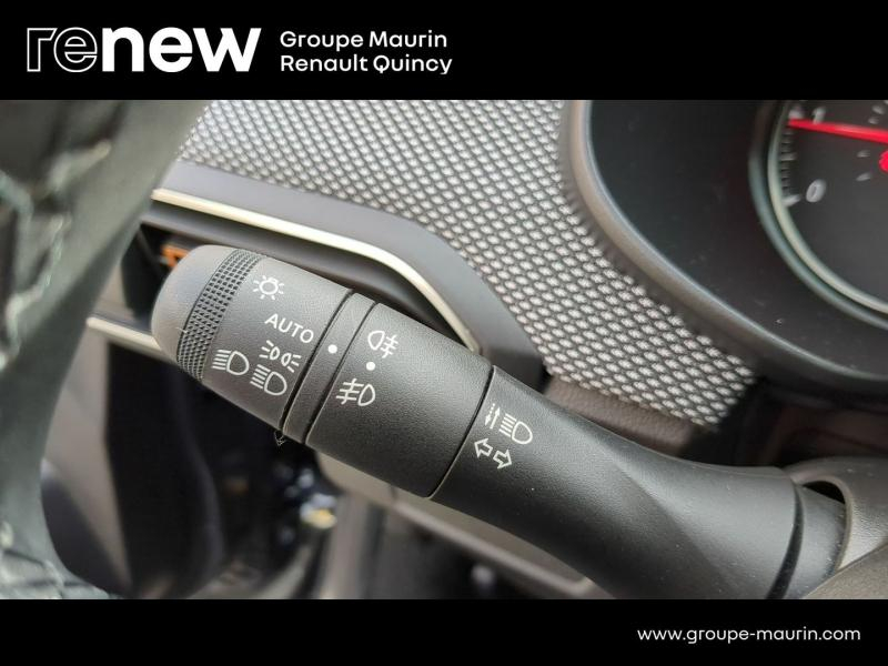 DACIA Sandero d’occasion à vendre à QUINCY-SOUS-SÉNART chez GGF - SAVY (Photo 13)
