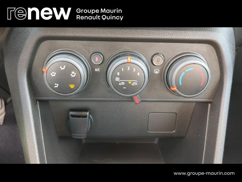 DACIA Sandero d’occasion à vendre à QUINCY-SOUS-SÉNART chez GGF - SAVY (Photo 18)