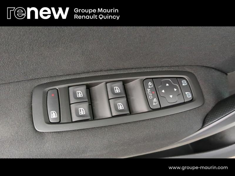 RENAULT Megane d’occasion à vendre à QUINCY-SOUS-SÉNART chez GGF - SAVY (Photo 13)