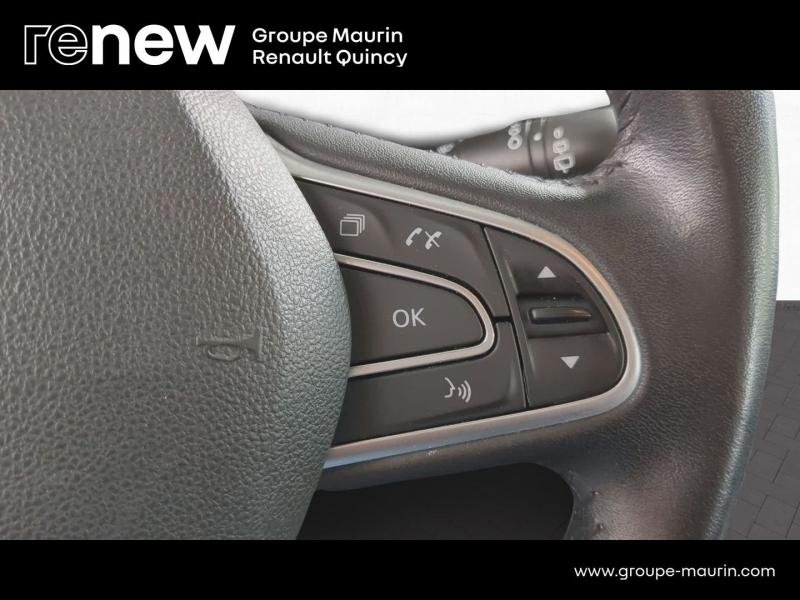 RENAULT Megane d’occasion à vendre à QUINCY-SOUS-SÉNART chez GGF - SAVY (Photo 16)