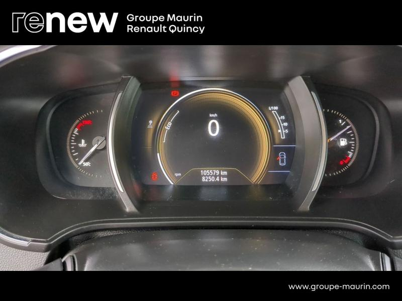 RENAULT Megane d’occasion à vendre à QUINCY-SOUS-SÉNART chez GGF - SAVY (Photo 17)
