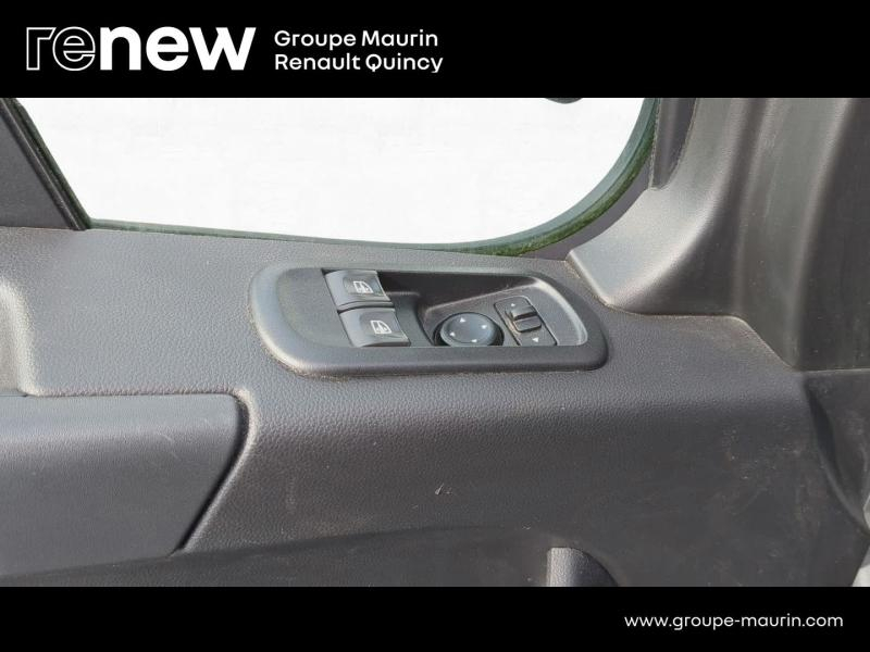 RENAULT Master Fg VUL d’occasion à vendre à QUINCY-SOUS-SÉNART chez GGF - SAVY (Photo 8)