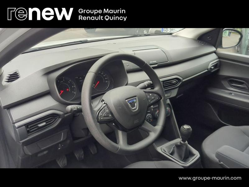 DACIA Sandero d’occasion à vendre à QUINCY-SOUS-SÉNART chez GGF - SAVY (Photo 9)