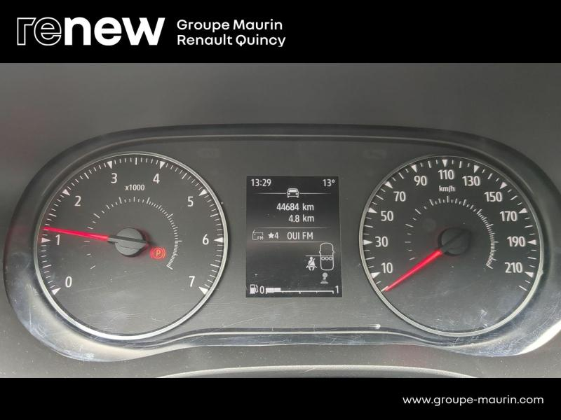 DACIA Sandero d’occasion à vendre à QUINCY-SOUS-SÉNART chez GGF - SAVY (Photo 12)