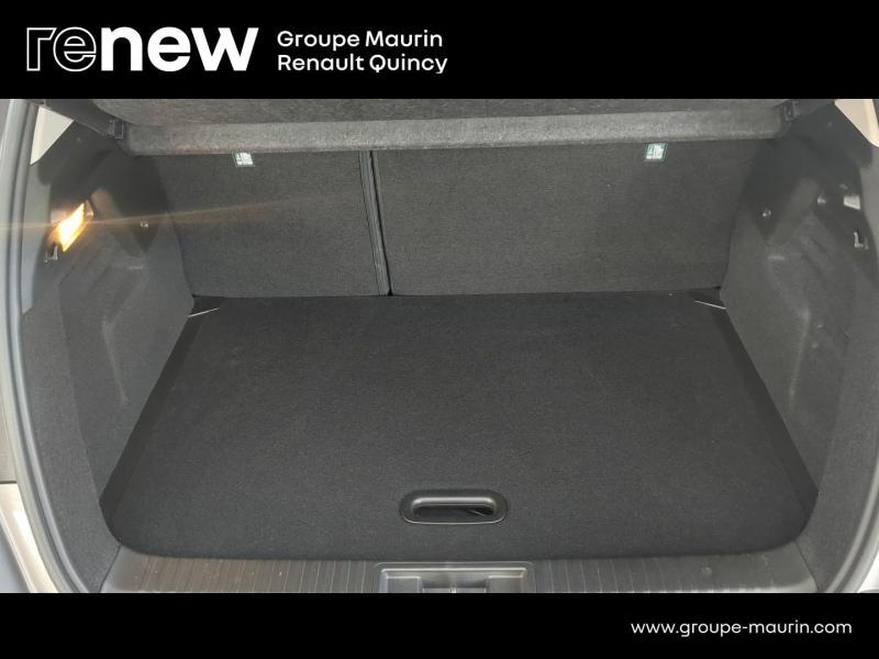 RENAULT Captur d’occasion à vendre à QUINCY-SOUS-SÉNART chez GGF - SAVY (Photo 7)