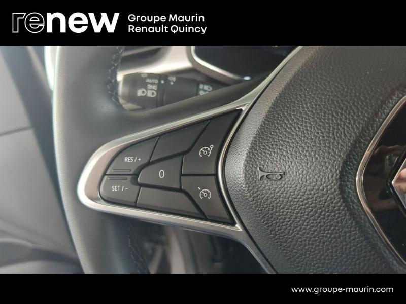 RENAULT Captur d’occasion à vendre à QUINCY-SOUS-SÉNART chez GGF - SAVY (Photo 14)
