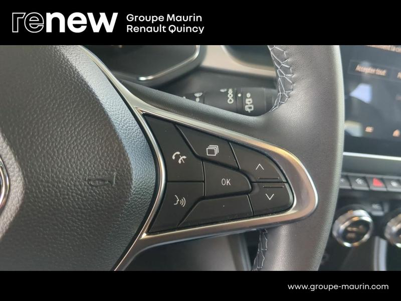 RENAULT Captur d’occasion à vendre à QUINCY-SOUS-SÉNART chez GGF - SAVY (Photo 15)