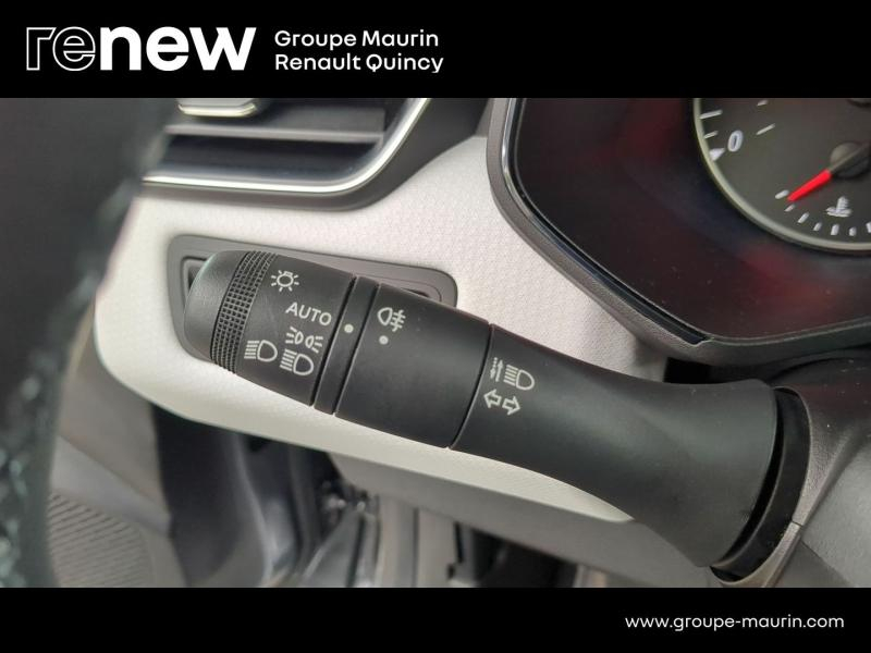 RENAULT Clio d’occasion à vendre à QUINCY-SOUS-SÉNART chez GGF - SAVY (Photo 15)