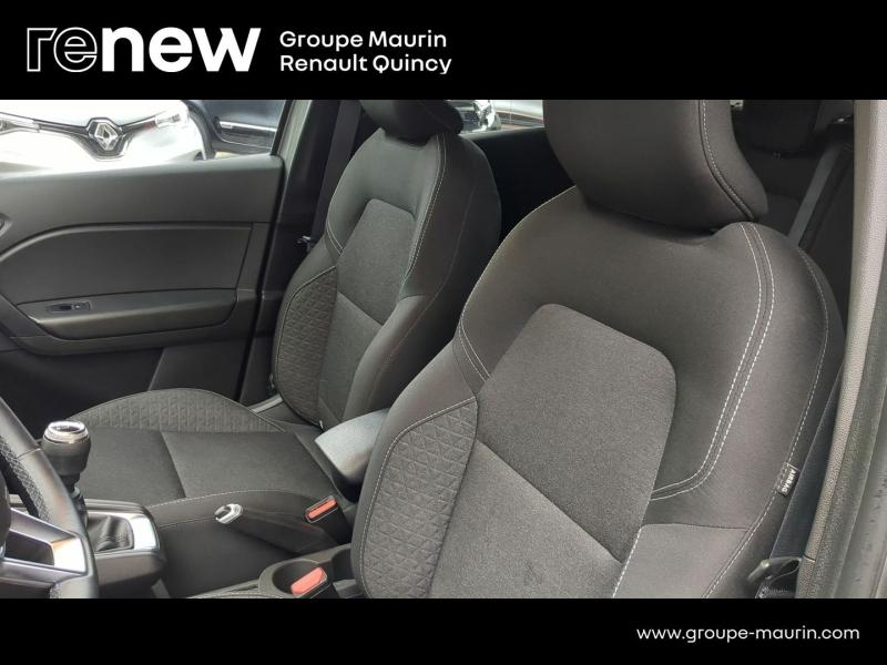 RENAULT Captur d’occasion à vendre à QUINCY-SOUS-SÉNART chez GGF - SAVY (Photo 8)