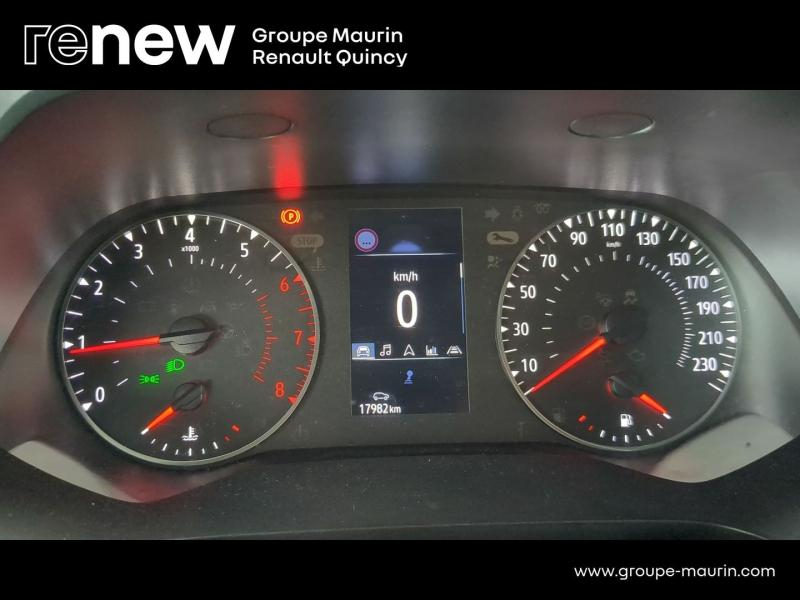 RENAULT Captur d’occasion à vendre à QUINCY-SOUS-SÉNART chez GGF - SAVY (Photo 10)