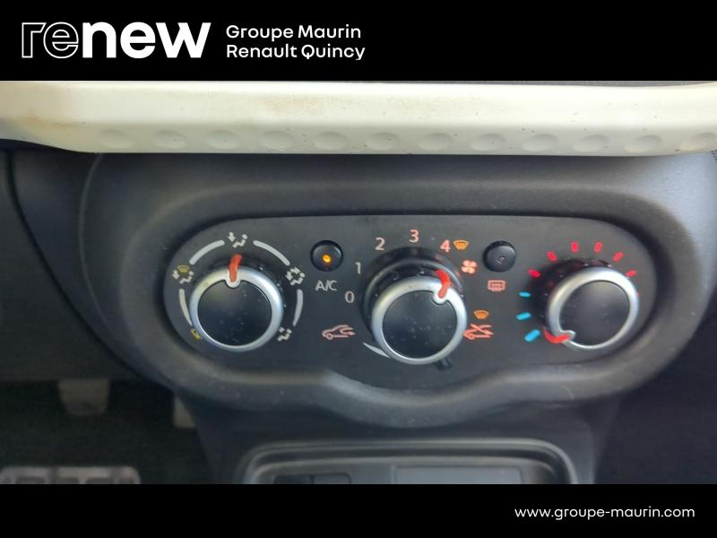 RENAULT Twingo d’occasion à vendre à QUINCY-SOUS-SÉNART chez GGF - SAVY (Photo 13)