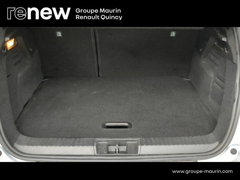 RENAULT Captur d’occasion à vendre à QUINCY-SOUS-SÉNART chez GGF - SAVY (Photo 8)
