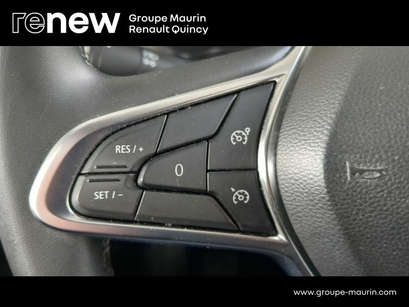 RENAULT Captur d’occasion à vendre à QUINCY-SOUS-SÉNART chez GGF - SAVY (Photo 14)