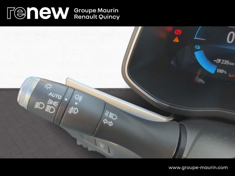 RENAULT Zoe d’occasion à vendre à QUINCY-SOUS-SÉNART chez GGF - SAVY (Photo 15)