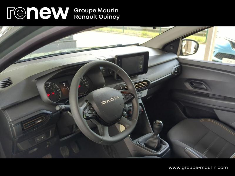 DACIA Sandero d’occasion à vendre à QUINCY-SOUS-SÉNART chez GGF - SAVY (Photo 7)