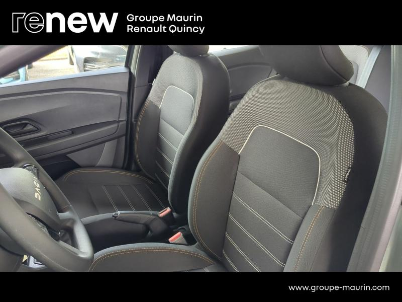 DACIA Sandero d’occasion à vendre à QUINCY-SOUS-SÉNART chez GGF - SAVY (Photo 8)