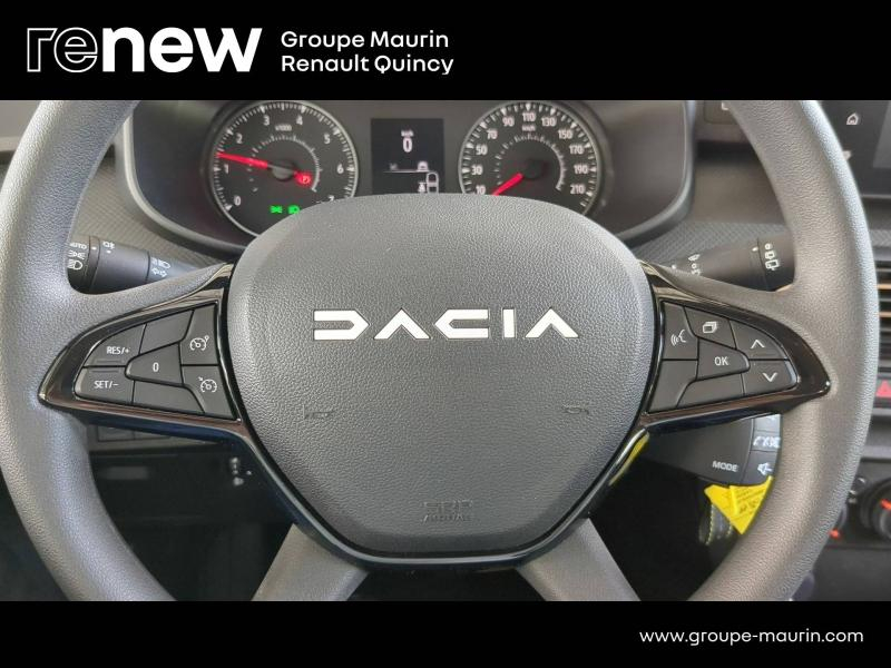 DACIA Sandero d’occasion à vendre à QUINCY-SOUS-SÉNART chez GGF - SAVY (Photo 11)