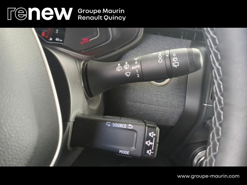 RENAULT Clio d’occasion à vendre à QUINCY-SOUS-SÉNART chez GGF - SAVY (Photo 15)