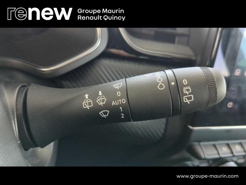 RENAULT Captur d’occasion à vendre à QUINCY-SOUS-SÉNART chez GGF - SAVY (Photo 16)