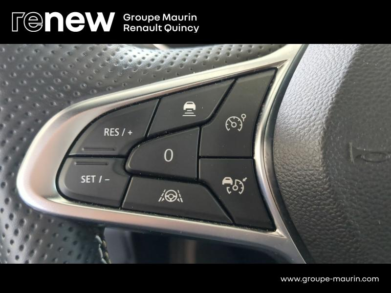 RENAULT Captur d’occasion à vendre à QUINCY-SOUS-SÉNART chez GGF - SAVY (Photo 17)