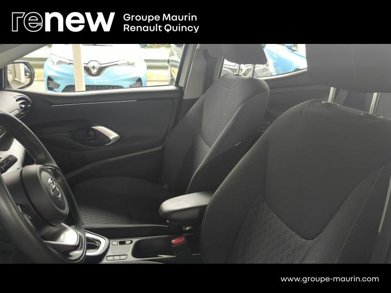 TOYOTA Yaris d’occasion à vendre à QUINCY-SOUS-SÉNART chez GGF - SAVY (Photo 8)