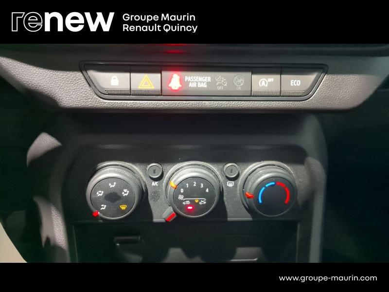 DACIA Sandero d’occasion à vendre à QUINCY-SOUS-SÉNART chez GGF - SAVY (Photo 18)
