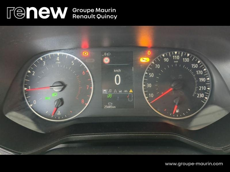 RENAULT Clio d’occasion à vendre à QUINCY-SOUS-SÉNART chez GGF - SAVY (Photo 15)