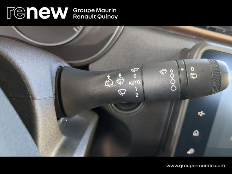 DACIA Duster d’occasion à vendre à QUINCY-SOUS-SÉNART chez GGF - SAVY (Photo 15)