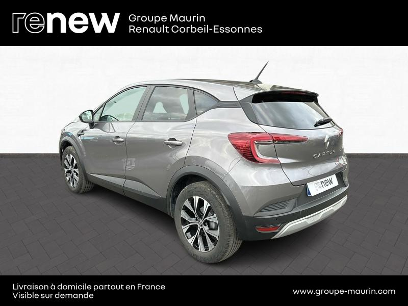 RENAULT Captur d’occasion à vendre à QUINCY-SOUS-SÉNART chez GGF - SAVY (Photo 7)