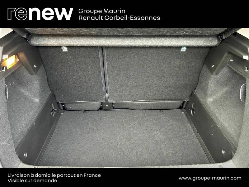RENAULT Captur d’occasion à vendre à QUINCY-SOUS-SÉNART chez GGF - SAVY (Photo 9)